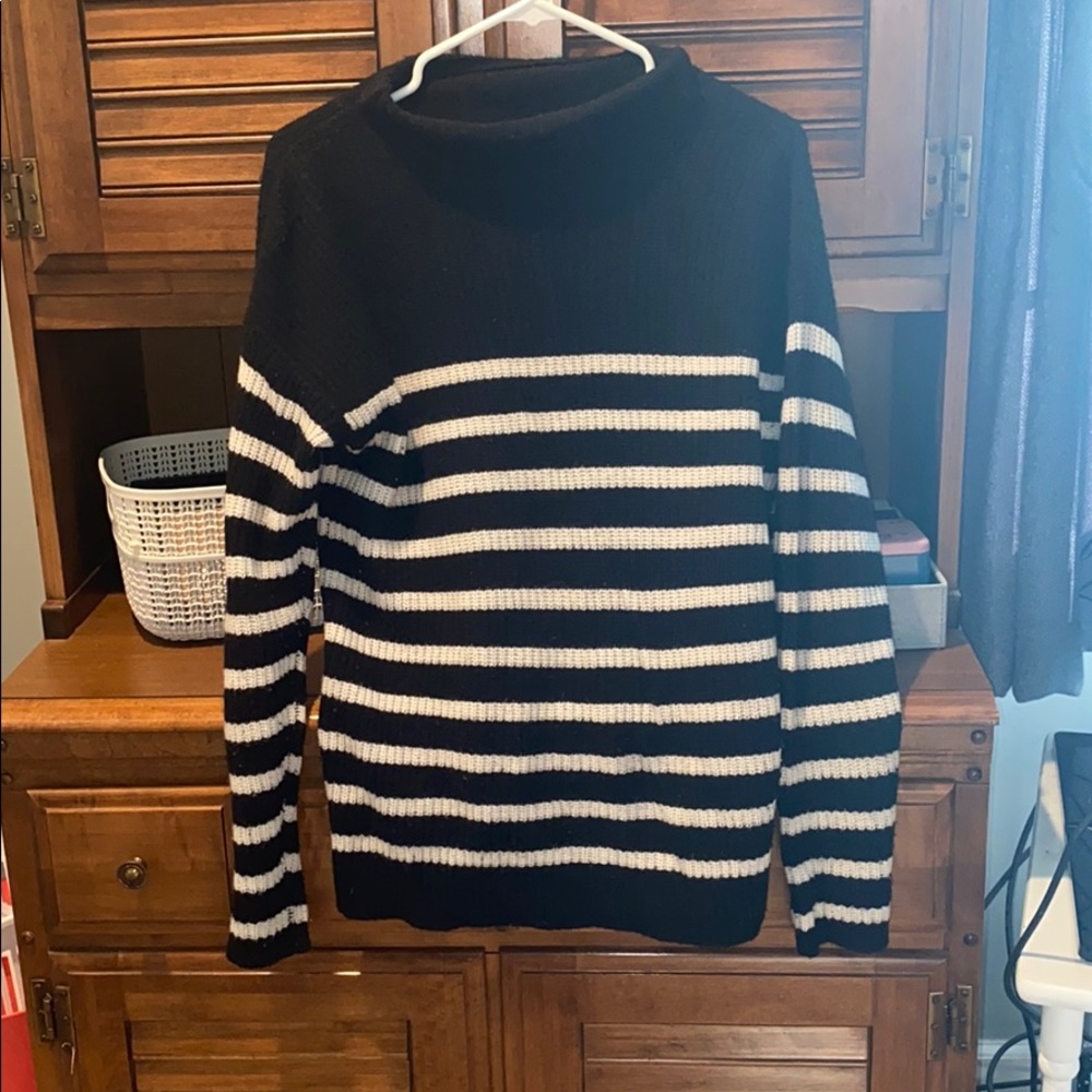 Black and white turtleneck sweater